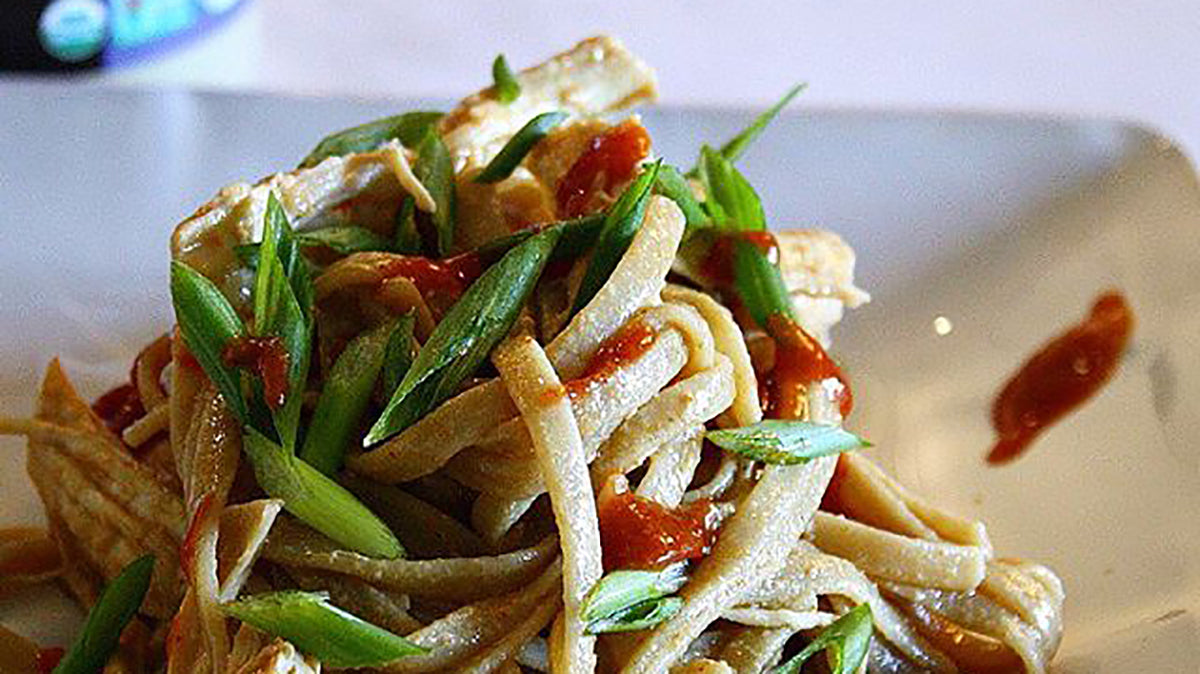 Kelli's GF Sesame Chicken Spicy Noodles